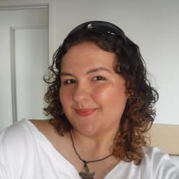 Lara Abraham profile