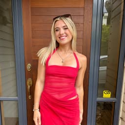 Mia Richfield profile